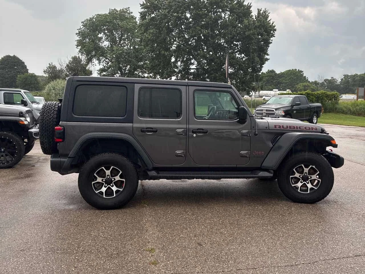 Jeep Wrangler * Rubicon * АВТОКРЕДИТ БЕЗ ПЪРВОНАЧАЛНА ВНОСКА* , снимка 3 - Автомобили и джипове - 55486123