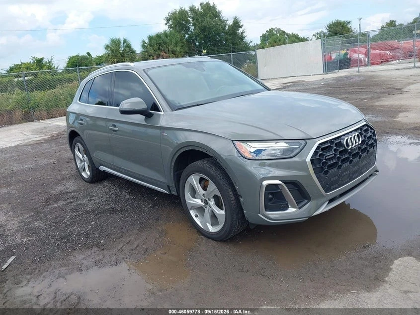 Audi Q5 45TFSI* S-LINE* PREMIUM PLUS* QUATTRO* 