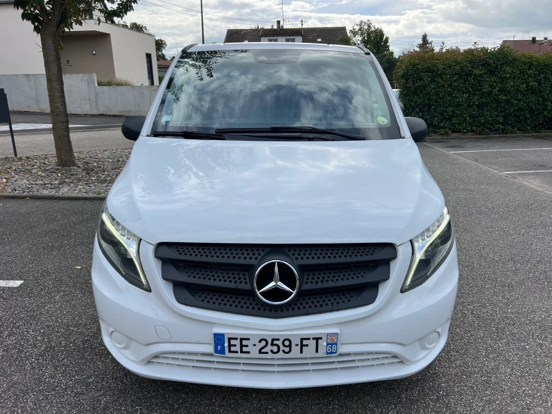 Mercedes-Benz Vito 116 CDI 2.1 16 V AUTOMATIC FULL LED, снимка 9 - Бусове и автобуси - 47400271