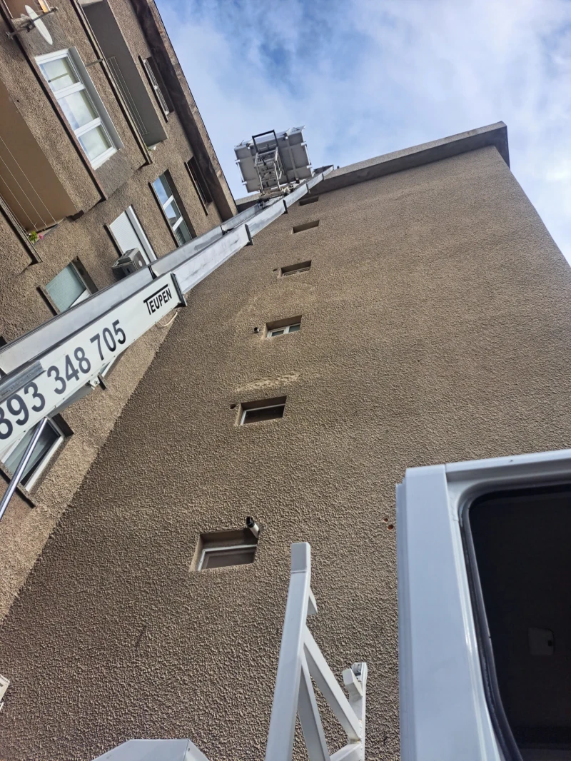 Mercedes-Benz Sprinter 413 Хаспел 25м , снимка 10 - Бусове и автобуси - 52448604