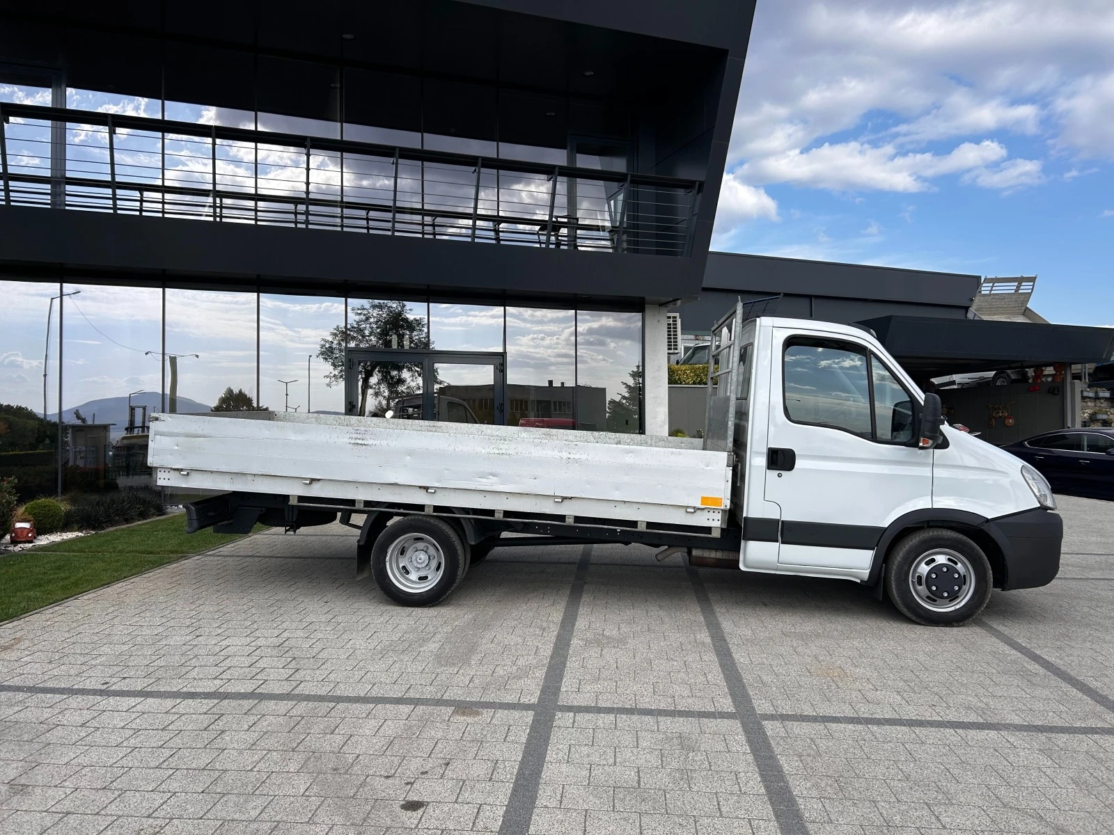 Iveco Daily 35C18 до 3, 5т. 4, 27м.  - изображение 7