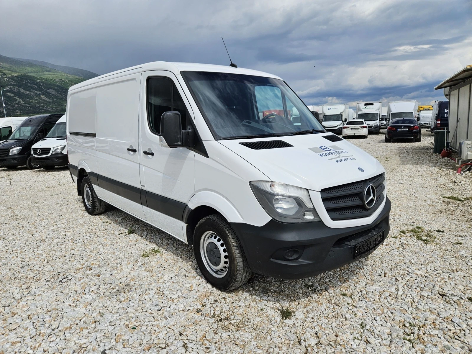 Mercedes-Benz Sprinter 319  - изображение 7