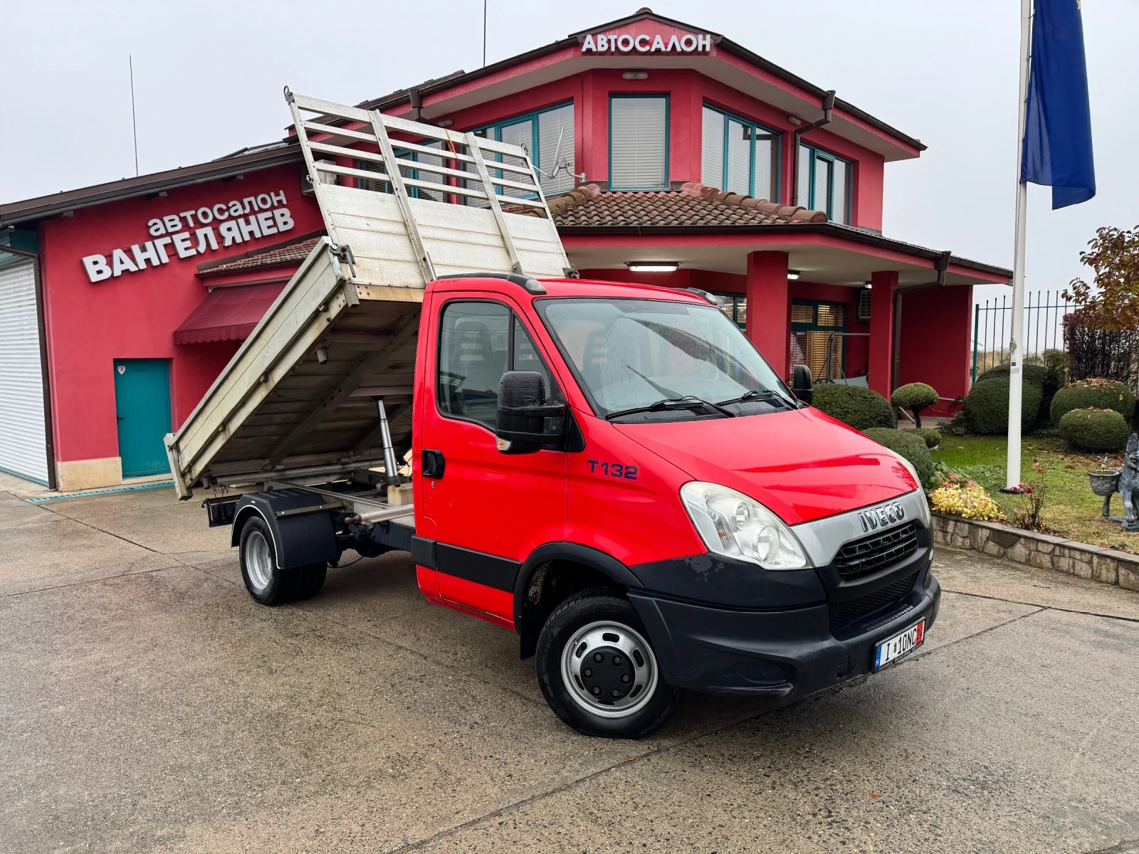 Iveco Daily 3.0HPI* 35c15* Тристранен самосвал - изображение 9