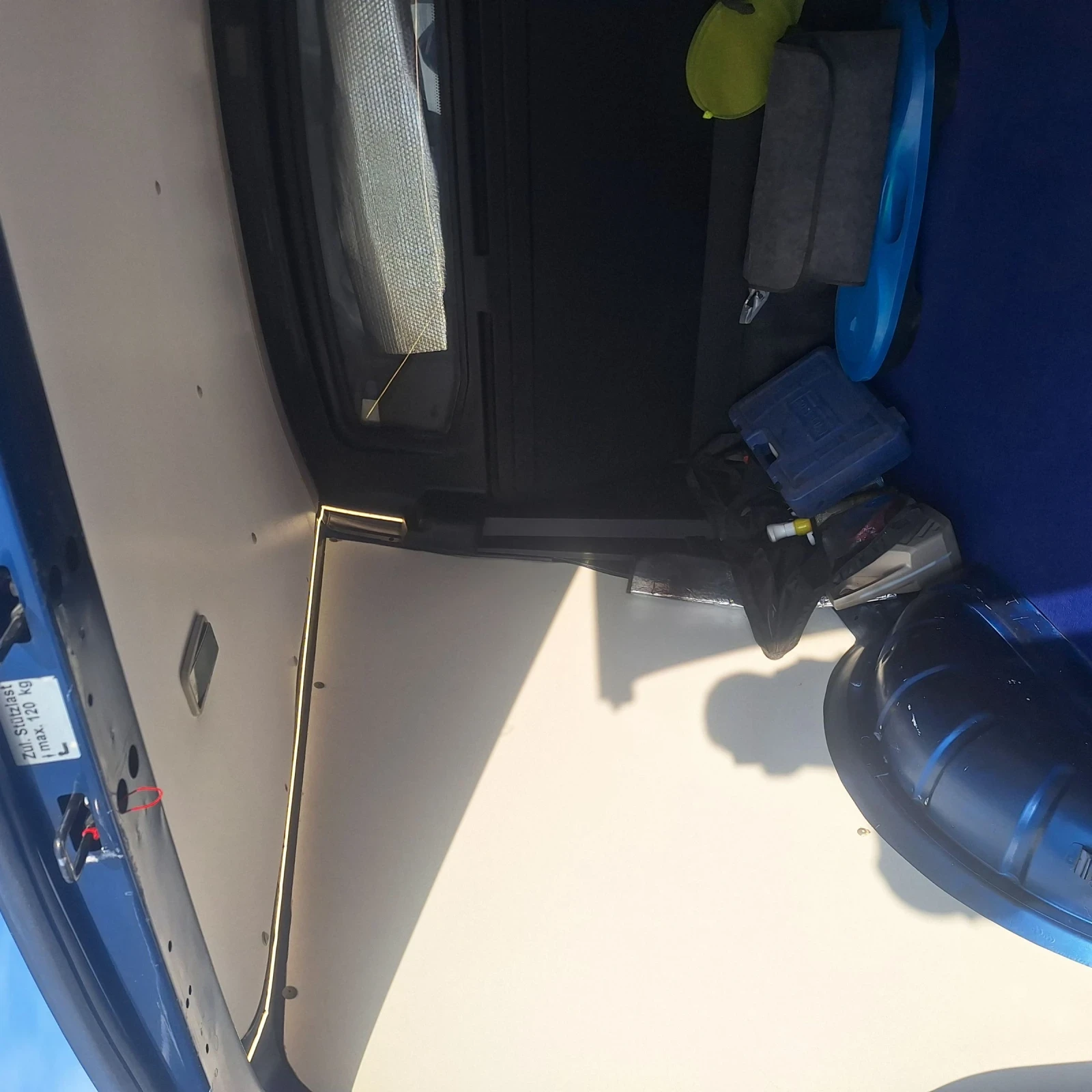 VW T5 2.0TDI ДЪЛГА БАЗА, снимка 7 - Бусове и автобуси - 54220283