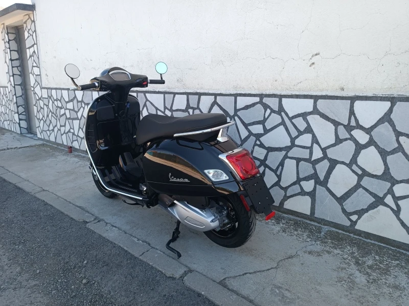 Vespa GTS SUPER TECH 300, снимка 2 - Мотоциклети и мототехника - 51187982