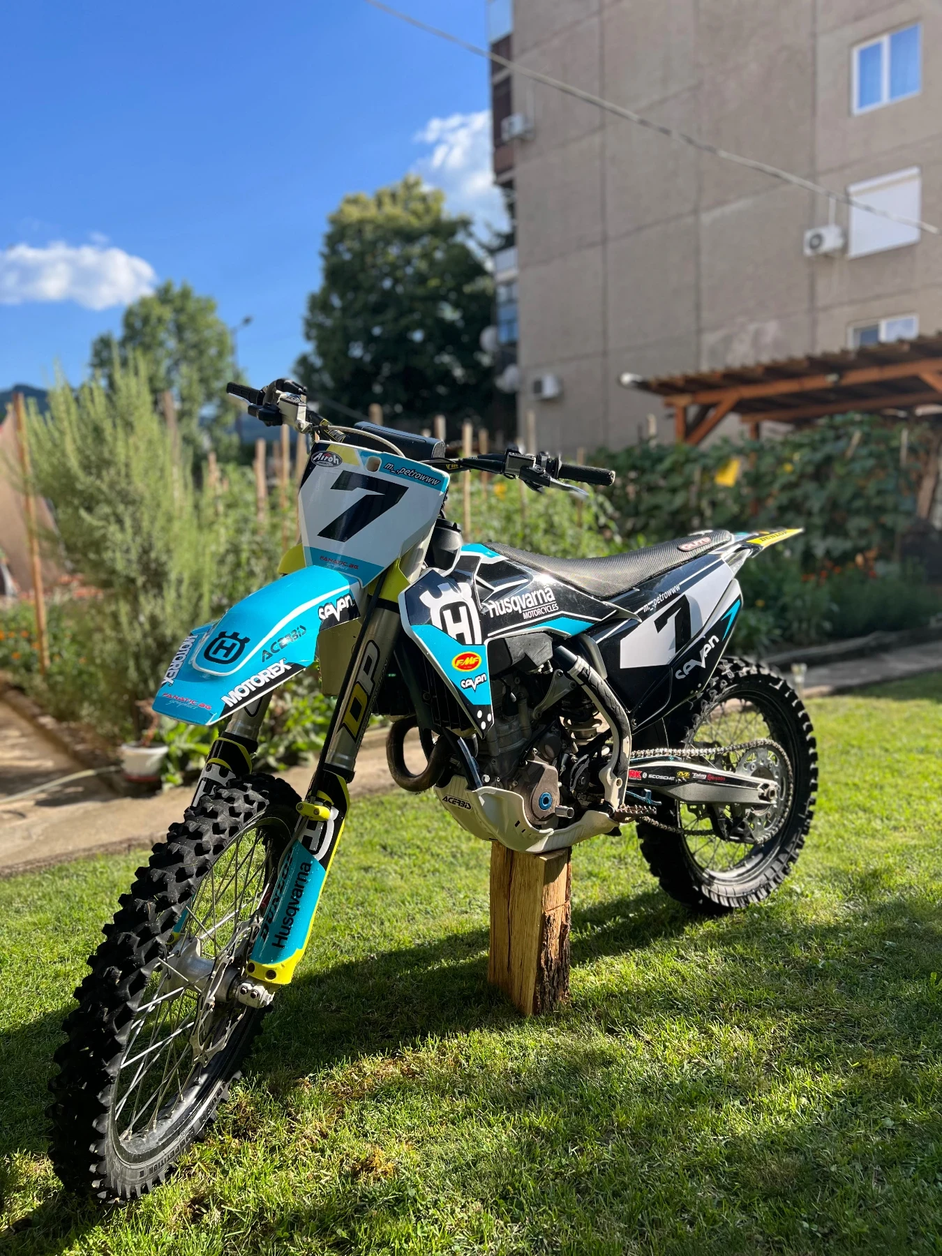 Husqvarna FC