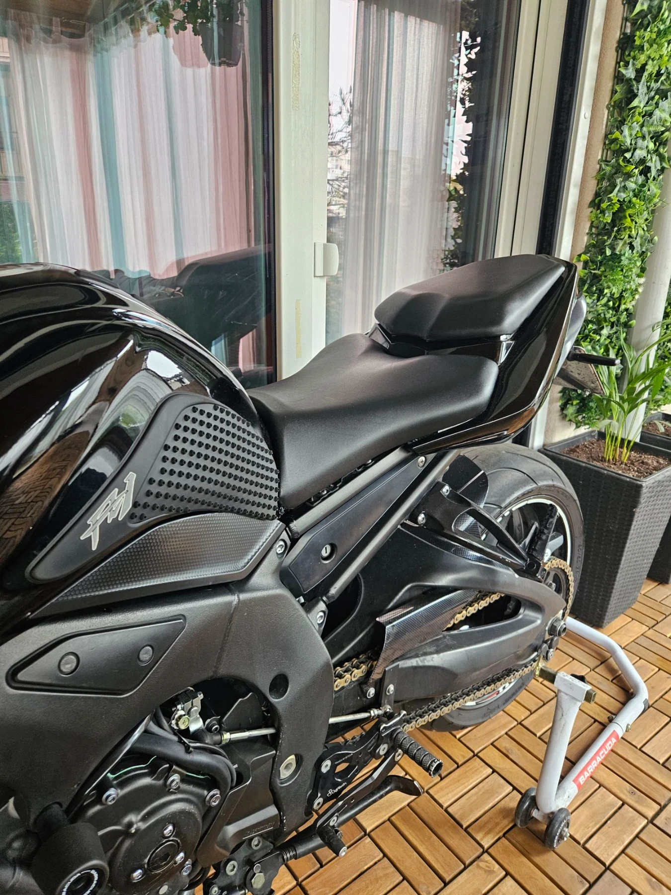 Yamaha FZ1 NAKED, снимка 4 - Мотоциклети и мототехника - 56722679