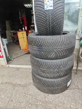 Гуми Зимни 285/40R19, снимка 3