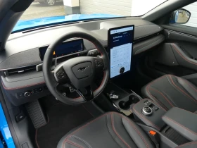 Ford Mustang Mach-E PREMIUM* 99kWh* DISTR* B&O* 360CAM* KEYLESS* MEMOR, снимка 9