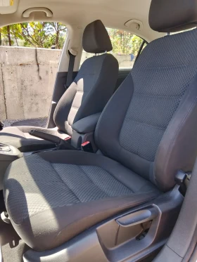 VW Jetta Газ-бензин, снимка 5