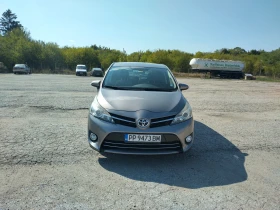 Обява за продажба на Toyota Avensis verso ~14 400 лв. - изображение 1