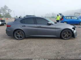 Alfa Romeo Giulia TI RWD CARFAX    | Mobile.bg    7