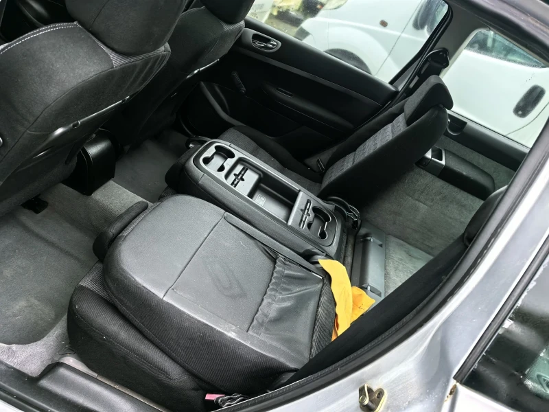 Peugeot 307 1.6hdi 16v 2.0hdi 2br, снимка 13 - Автомобили и джипове - 51559021