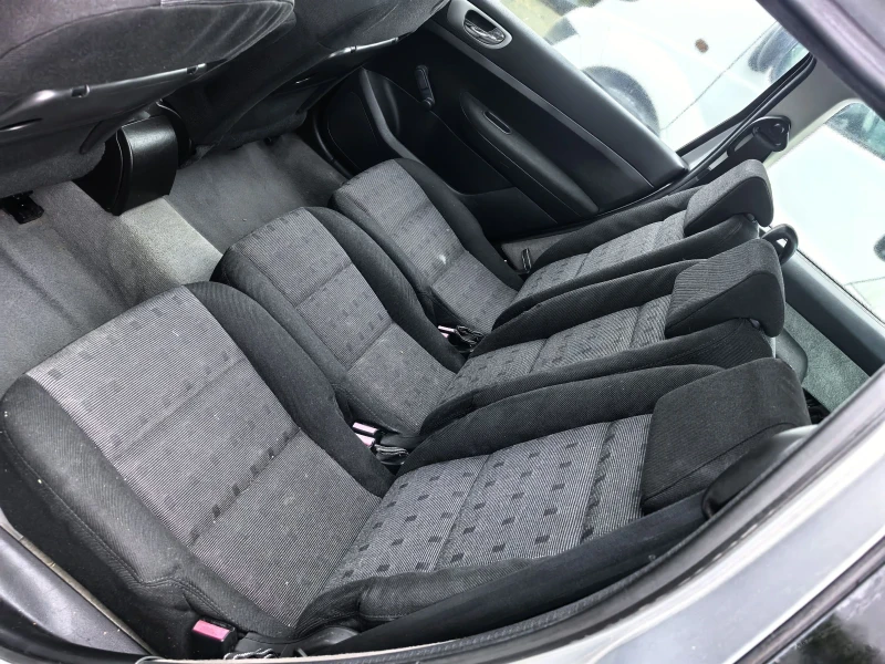 Peugeot 307 1.6hdi 16v 2.0hdi 2br, снимка 14 - Автомобили и джипове - 51559021