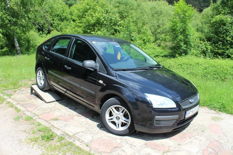 Ford Focus 1.6TDI РЕГИСТРАЦИЯ, снимка 1 - Автомобили и джипове - 47403407