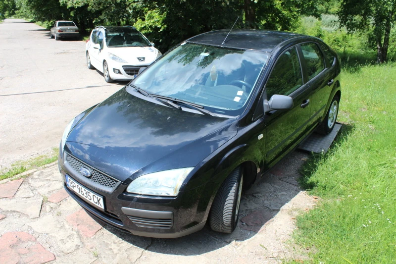 Ford Focus 1.6TDI РЕГИСТРАЦИЯ, снимка 17 - Автомобили и джипове - 47403407