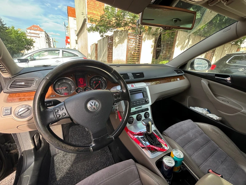 VW Passat, снимка 8 - Автомобили и джипове - 47354000