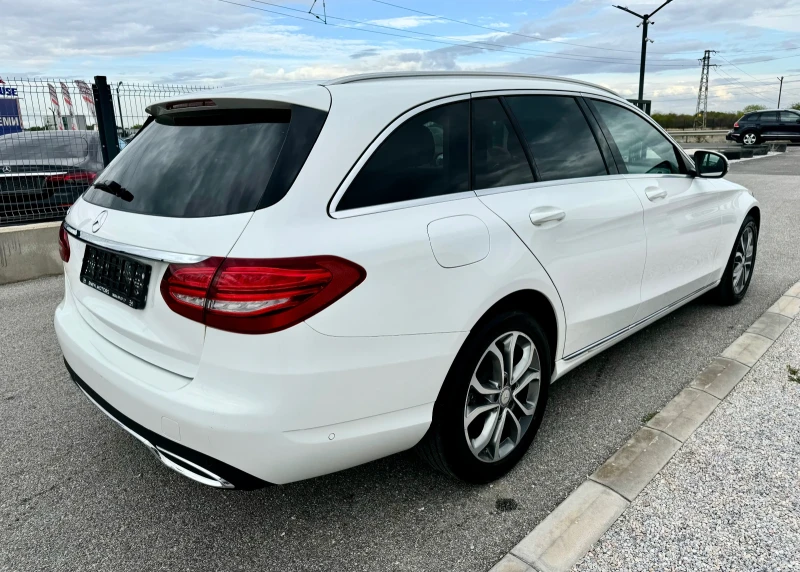 Mercedes-Benz C 220 220d, снимка 6 - Автомобили и джипове - 47304904