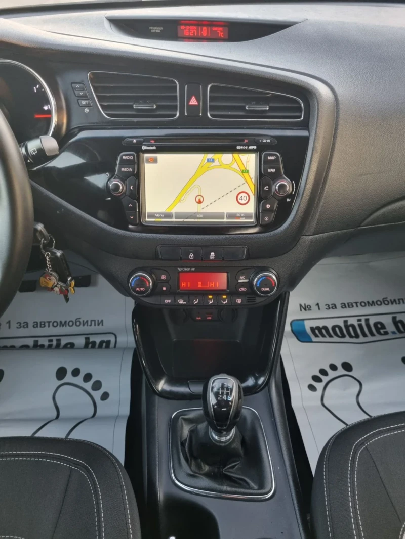 Kia Ceed 1.6CRDI Navi.LED, снимка 9 - Автомобили и джипове - 48446003