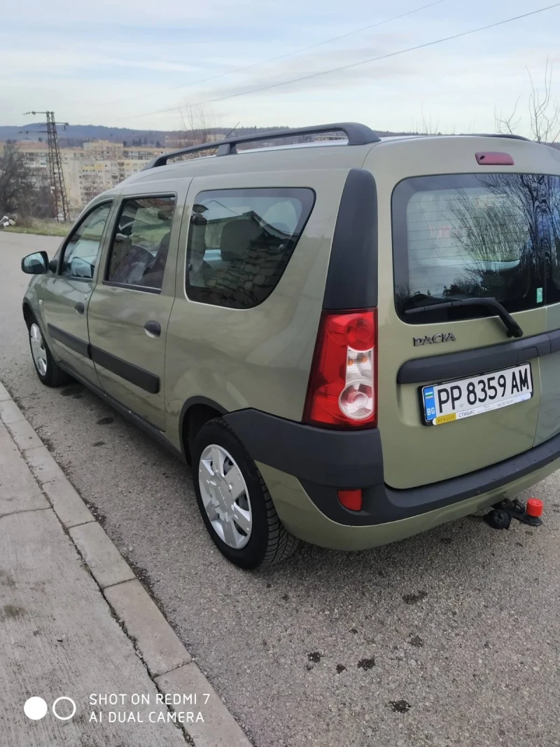 Dacia Logan, снимка 2 - Автомобили и джипове - 48591259