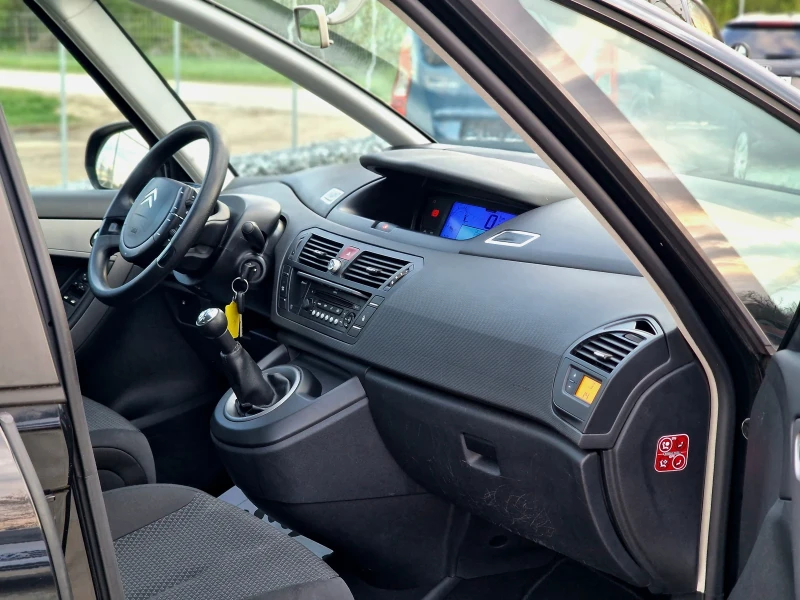 Citroen C4 Picasso 1.6HDI* TOP, снимка 8 - Автомобили и джипове - 49833329
