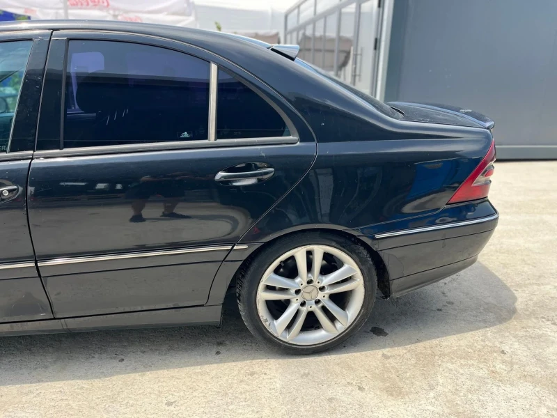 Mercedes-Benz C 220 646, снимка 9 - Автомобили и джипове - 50606538