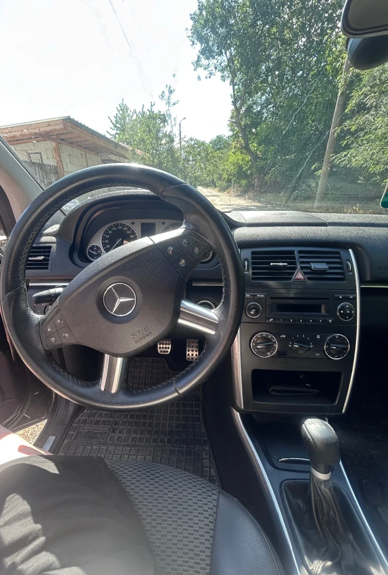 Mercedes-Benz B 180, снимка 8 - Автомобили и джипове - 51469968
