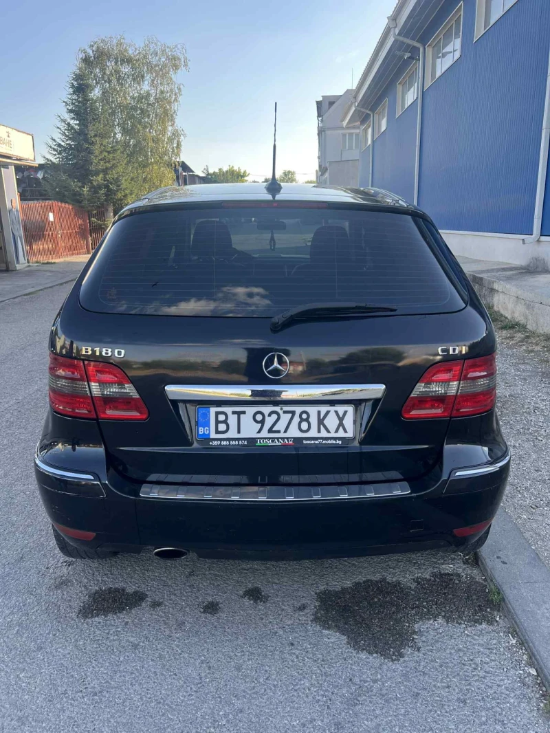 Mercedes-Benz B 180, снимка 2 - Автомобили и джипове - 51469968