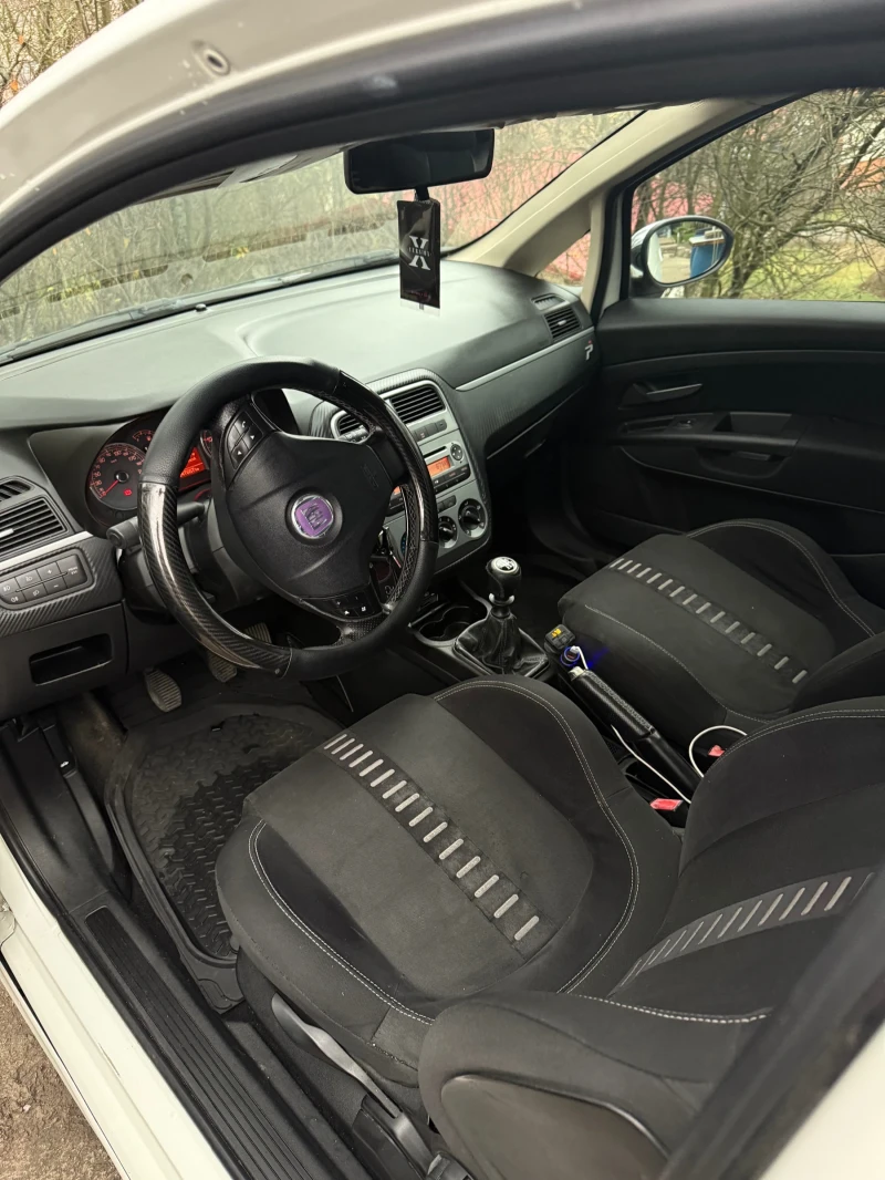 Fiat Punto, снимка 10 - Автомобили и джипове - 52583949