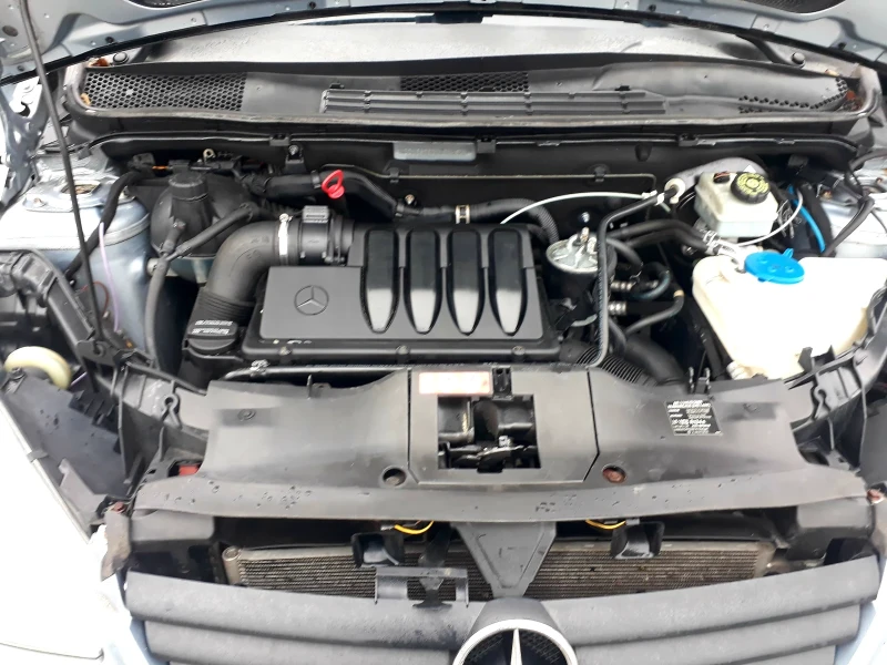 Mercedes-Benz A 180 1.8 CDI, снимка 4 - Автомобили и джипове - 52942827