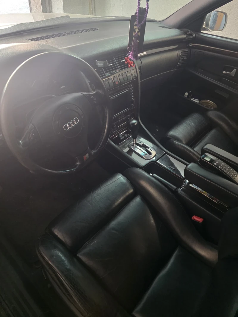 Audi S8, снимка 2 - Автомобили и джипове - 52949249