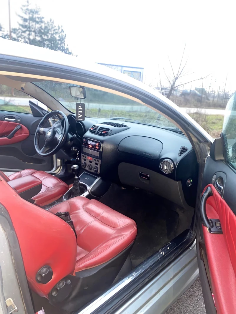 Alfa Romeo Gt, снимка 11 - Автомобили и джипове - 53487450