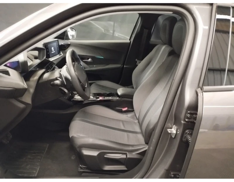 Peugeot 2008 ALLURE EAT8 43.000km, снимка 11 - Автомобили и джипове - 53573214