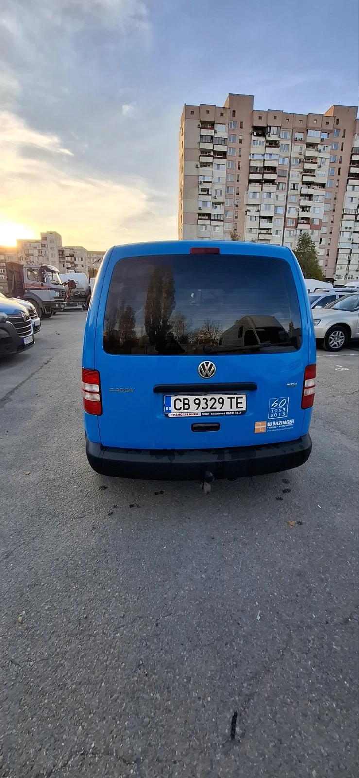 VW Caddy 1, 6TDI 4+ 1 - изображение 3