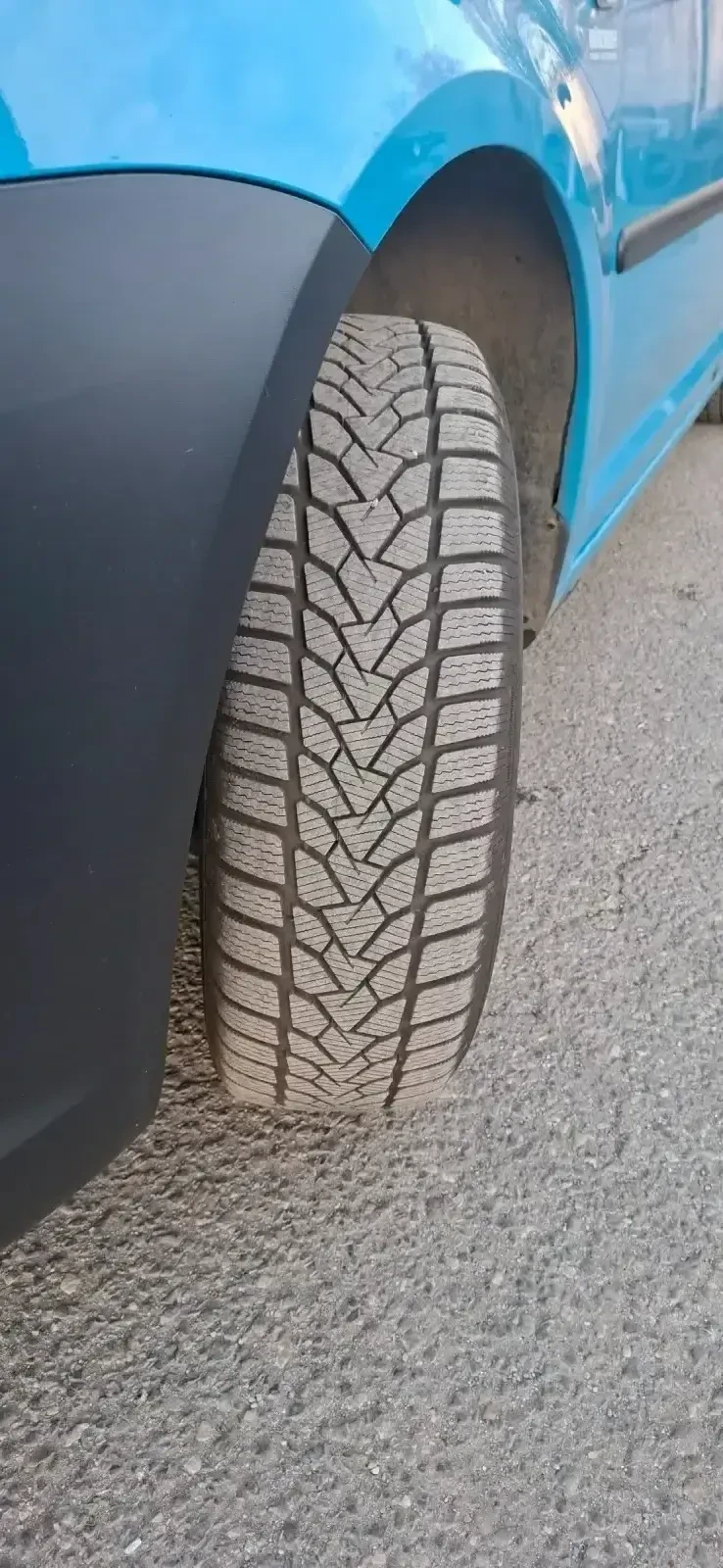 VW Caddy 1, 6TDI 4+ 1 - изображение 4