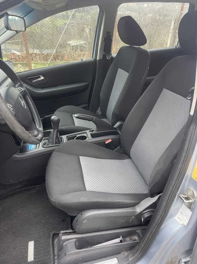 Mercedes-Benz A 180 1.8 CDI, снимка 8 - Автомобили и джипове - 52942827