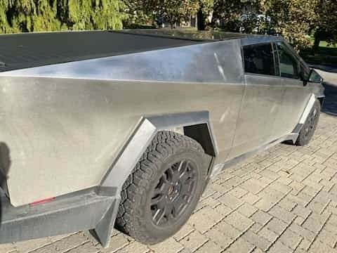 Tesla Cybertruck * AWD * CARFAX * FULL PPF *  | Mobile.bg � ����������� 3