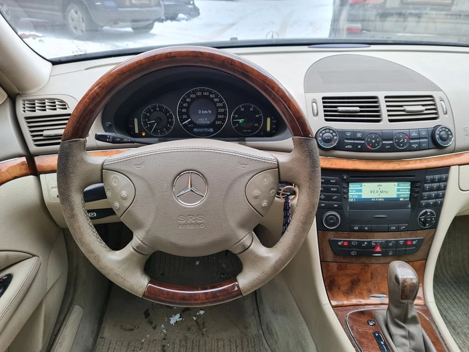 Mercedes-Benz E 320 10бр. 4 Matik 320/320/500 - изображение 8