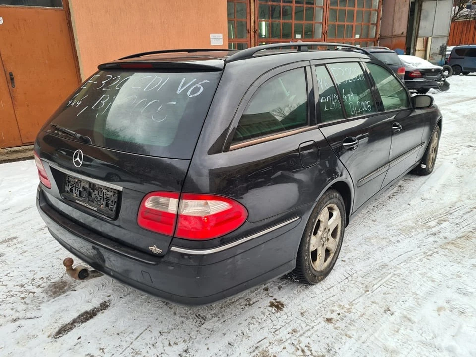 Mercedes-Benz E 320 10бр. 4 Matik 320/320/500 - изображение 7