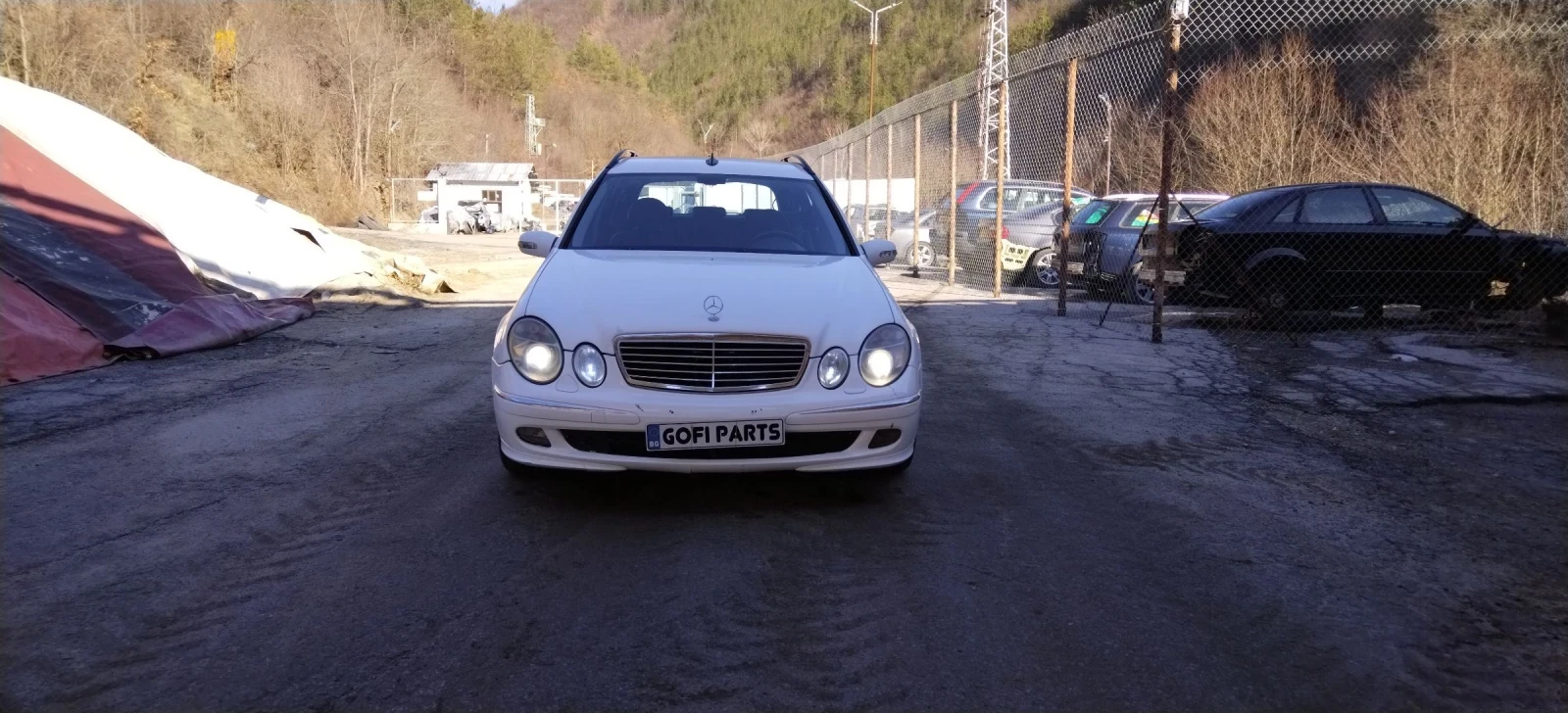 Mercedes-Benz E 320 V6, снимка 12 - Автомобили и джипове - 53981966
