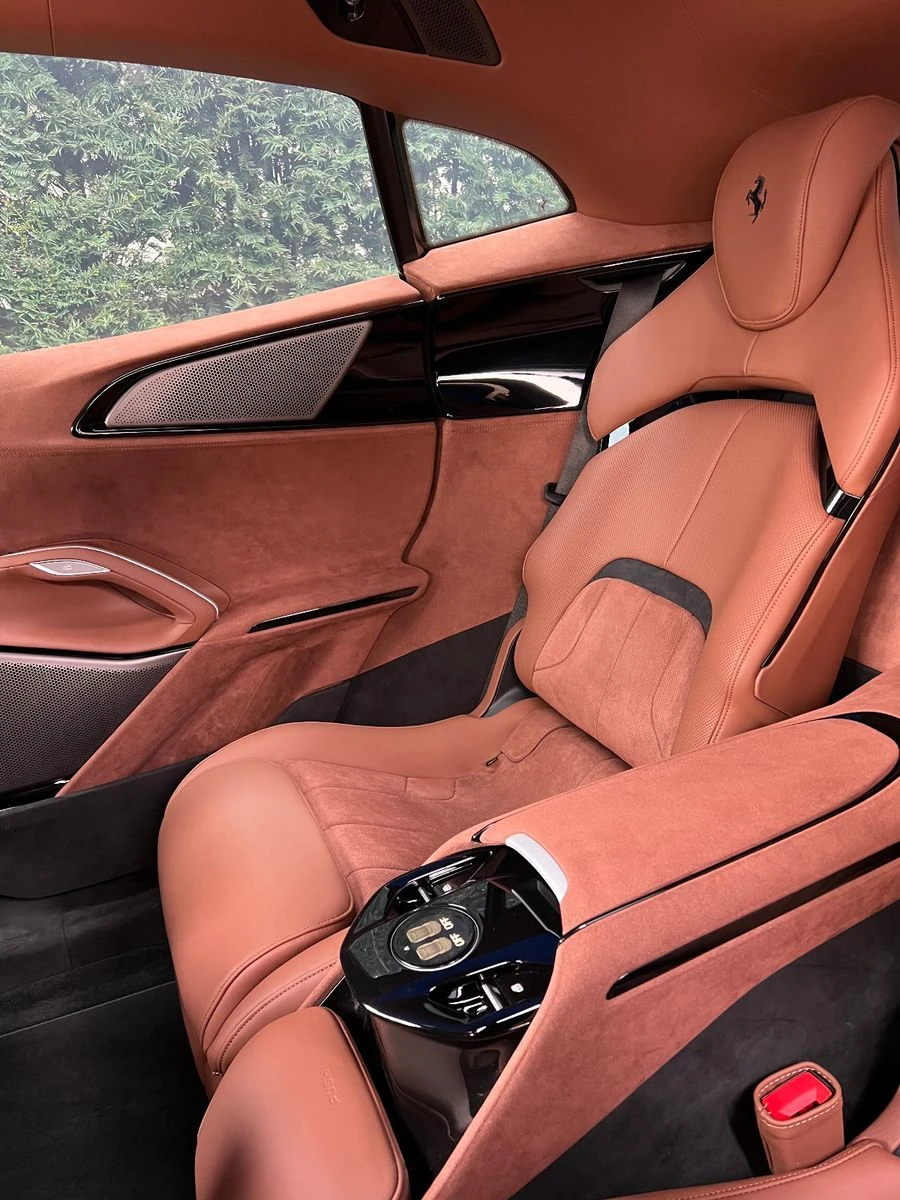 Ferrari Purosangue V12 | Mobile.bg   12