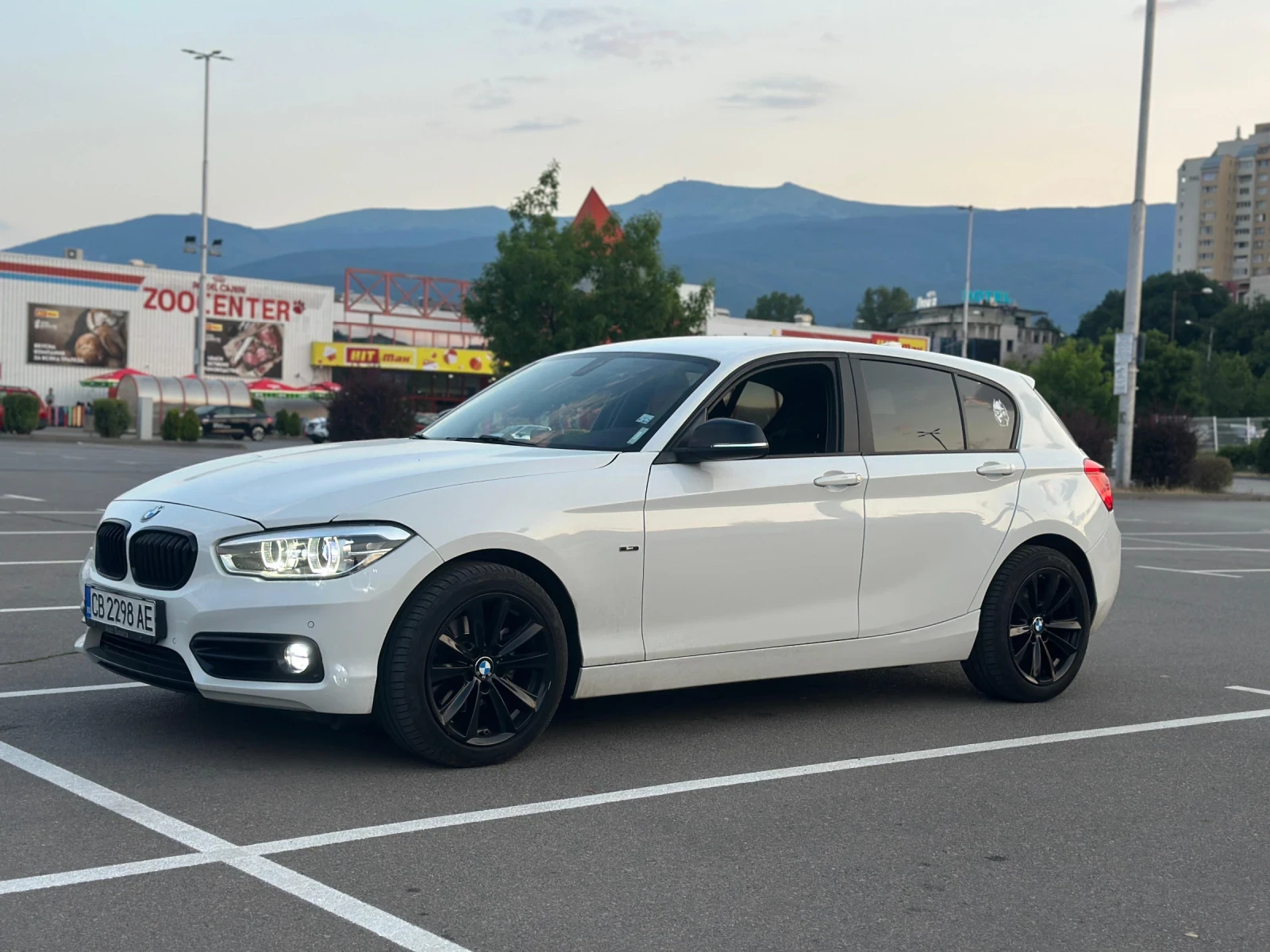 BMW 120 BMW 120d XDrive - от Германия, Подгрев, Реални КМ - изображение 4
