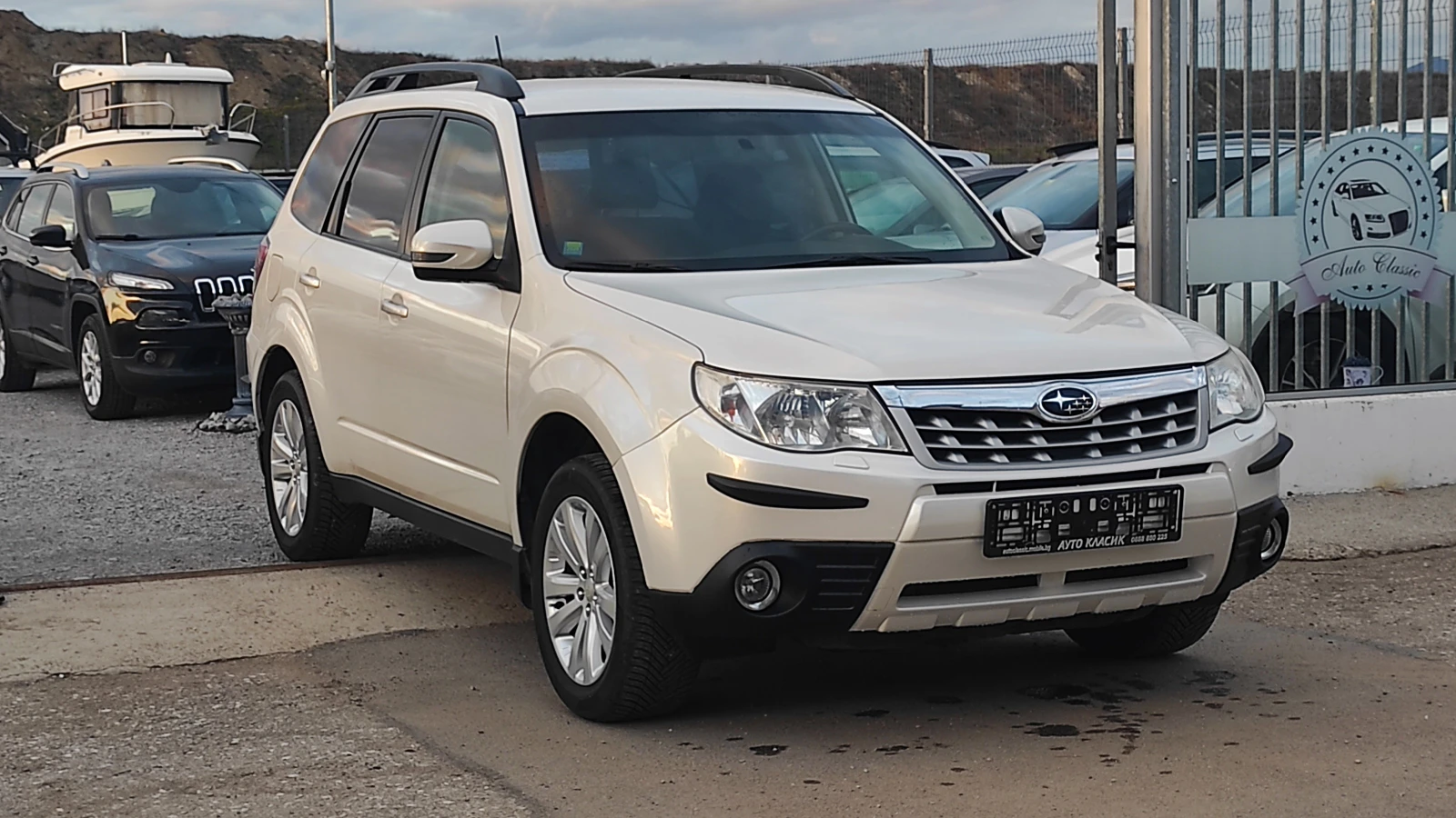 Subaru Forester БЯЛА ПЕРЛА: ГАЗ-БЕНЗИН: ЕВРО 5В: ТОП!!! - изображение 3