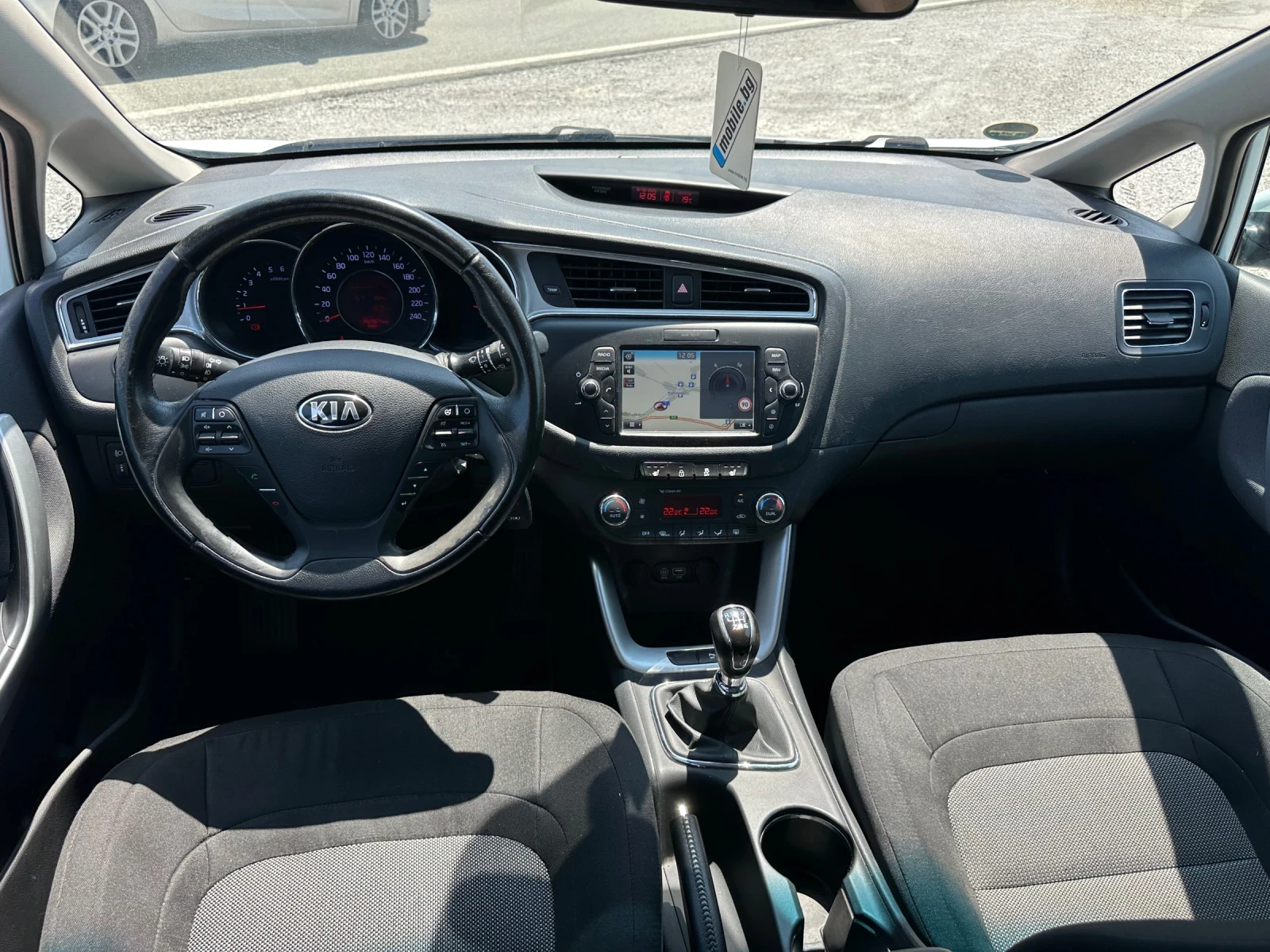 Kia Ceed 1.6CRDi 136hp EURO 6 TUV COC - изображение 10