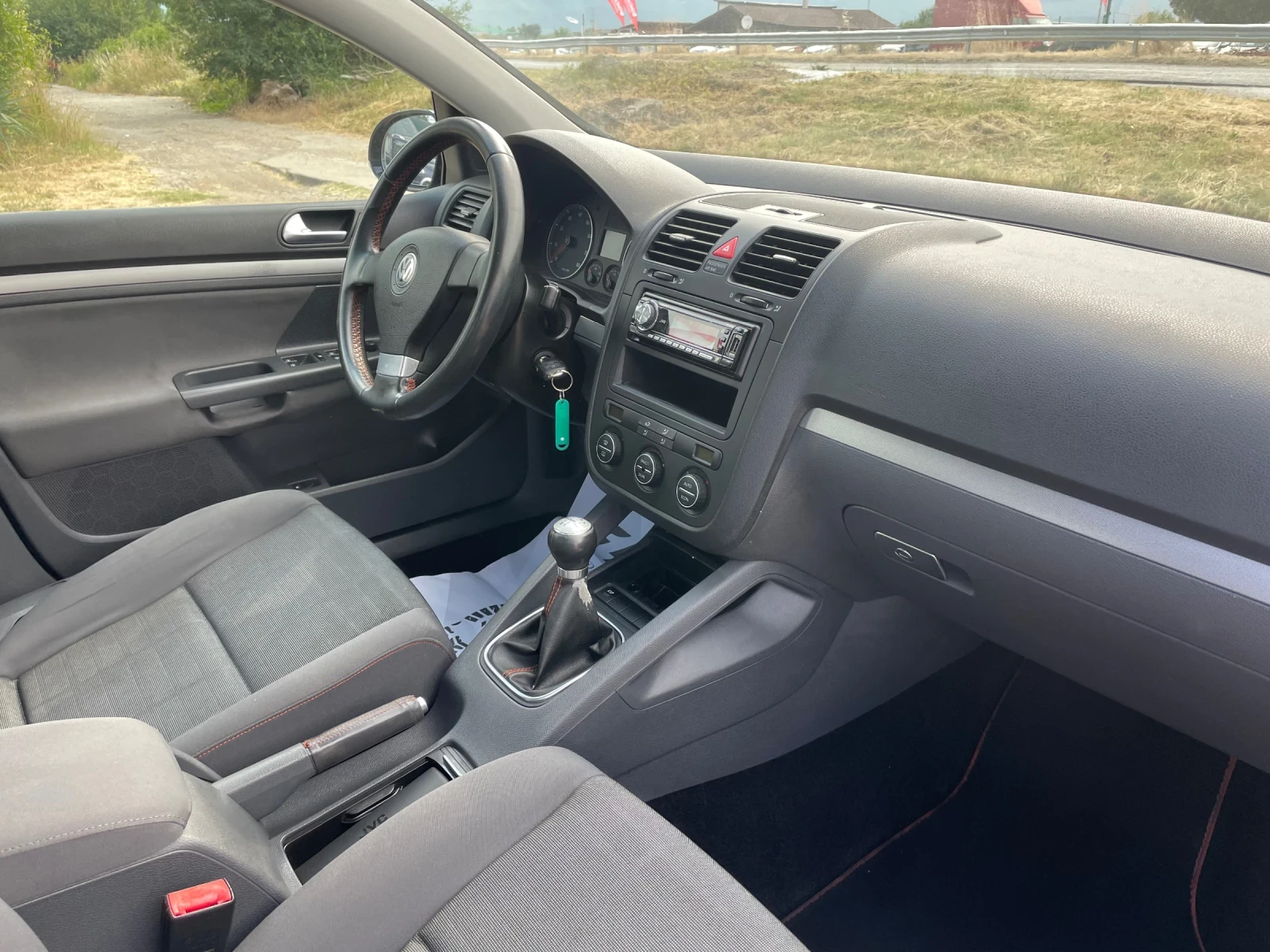 VW Golf 1.6i-102-GOAL-ITALIA - изображение 5