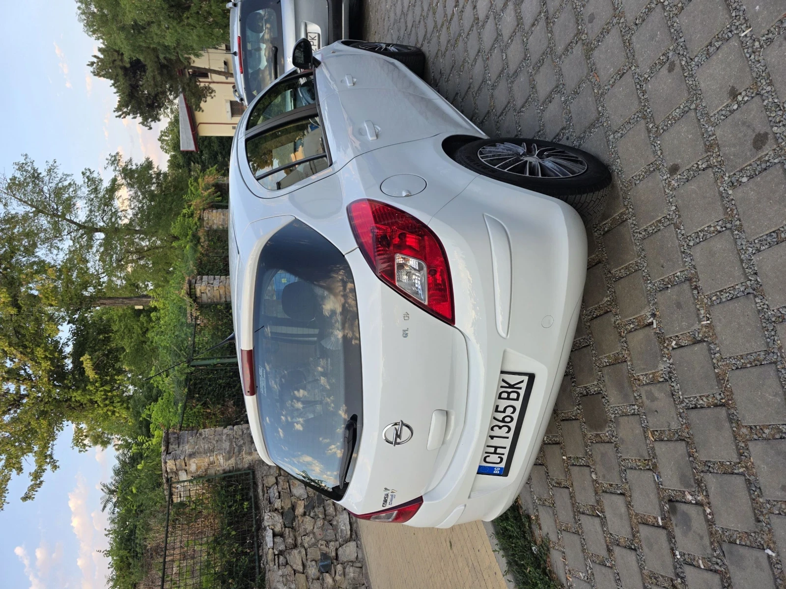 Opel Corsa 2012г LPG - изображение 4