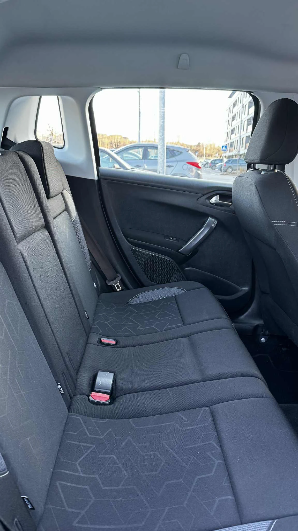 Peugeot 2008 1.2 PureTech | Mobile.bg   4