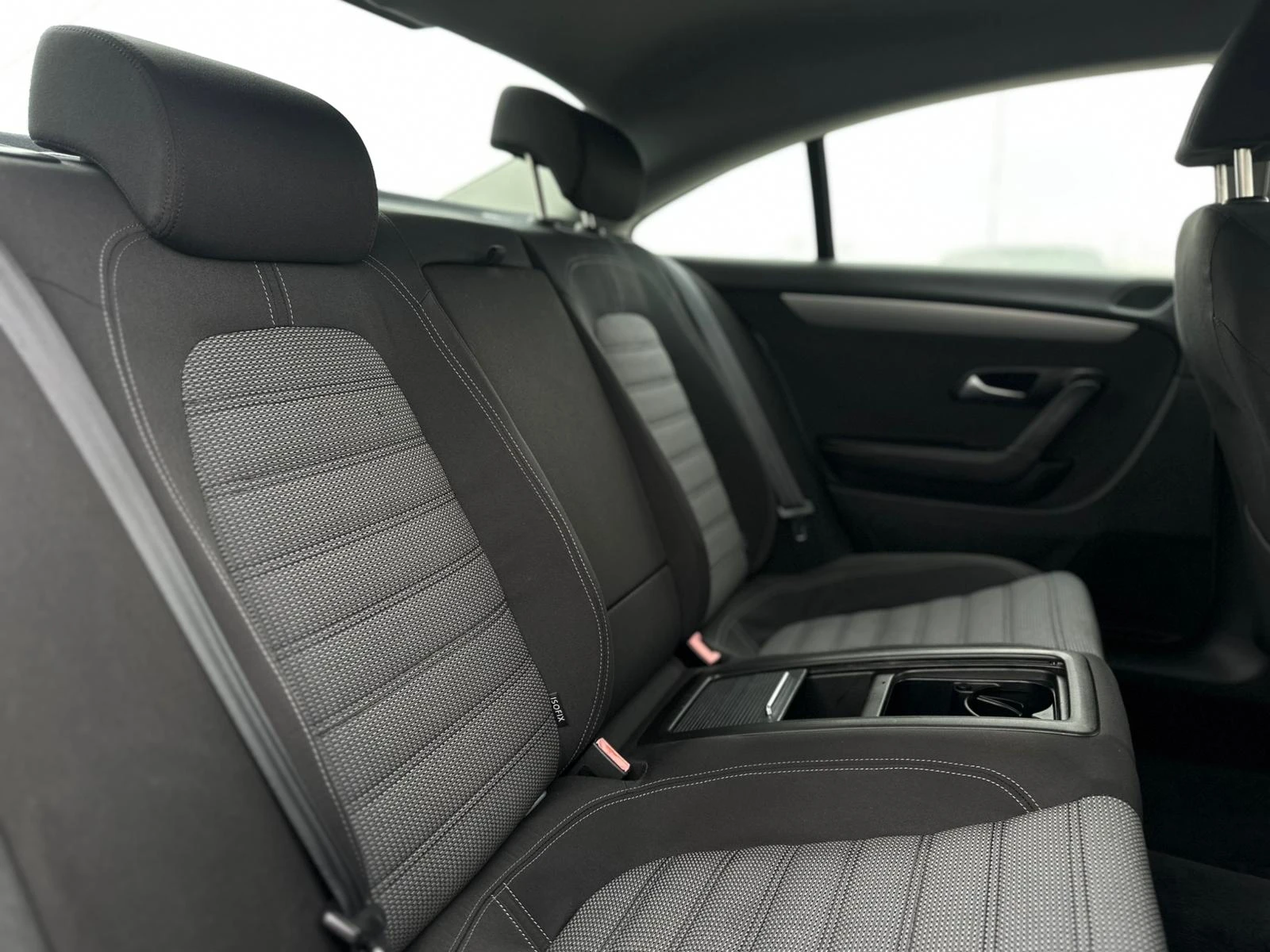 VW CC / 2.0 TDI / TO� ��������� / | Mobile.bg � ����������� 11