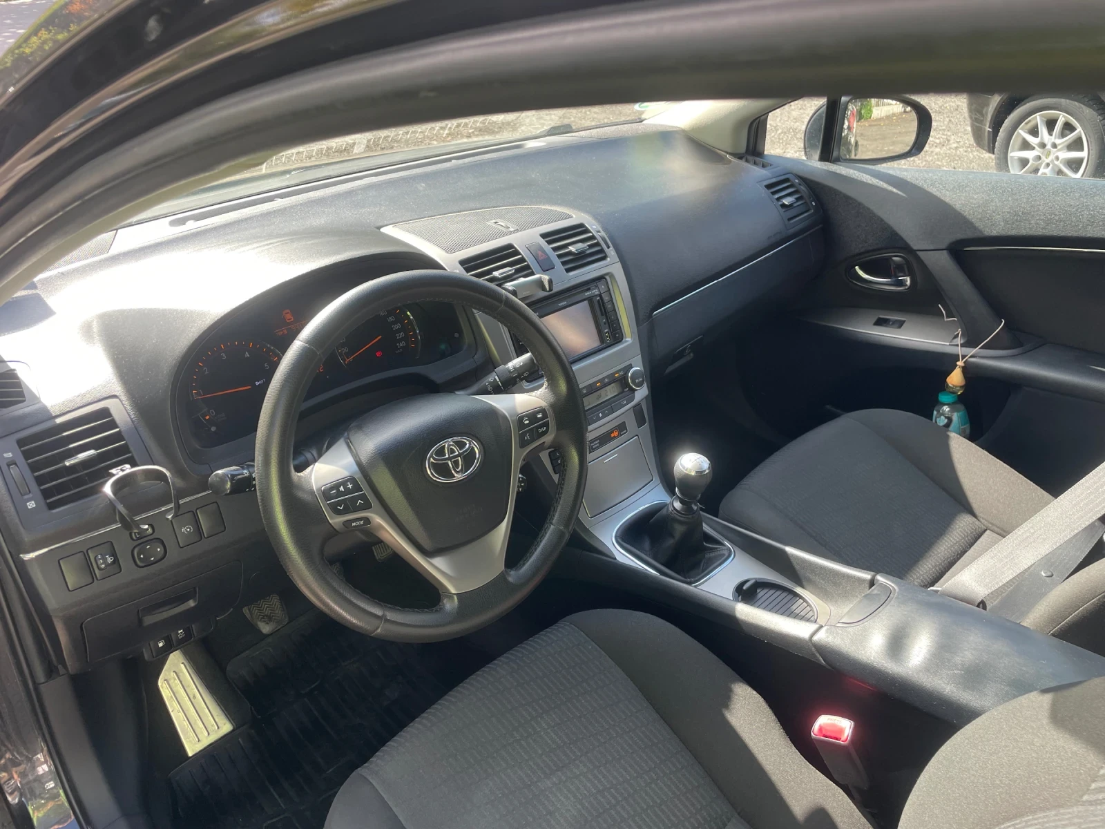 Toyota Avensis | Mobile.bg � ����������� 7