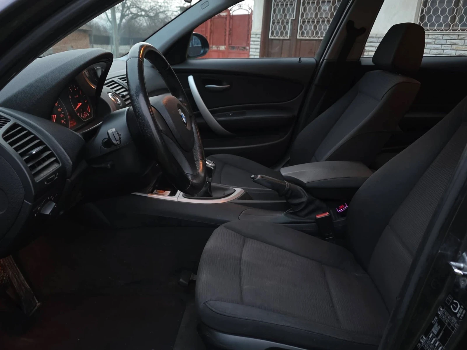 BMW 116, снимка 8 - Автомобили и джипове - 54305985